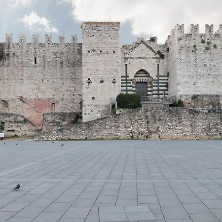 Lippi's House In Piazza Duomo 公寓 普拉托